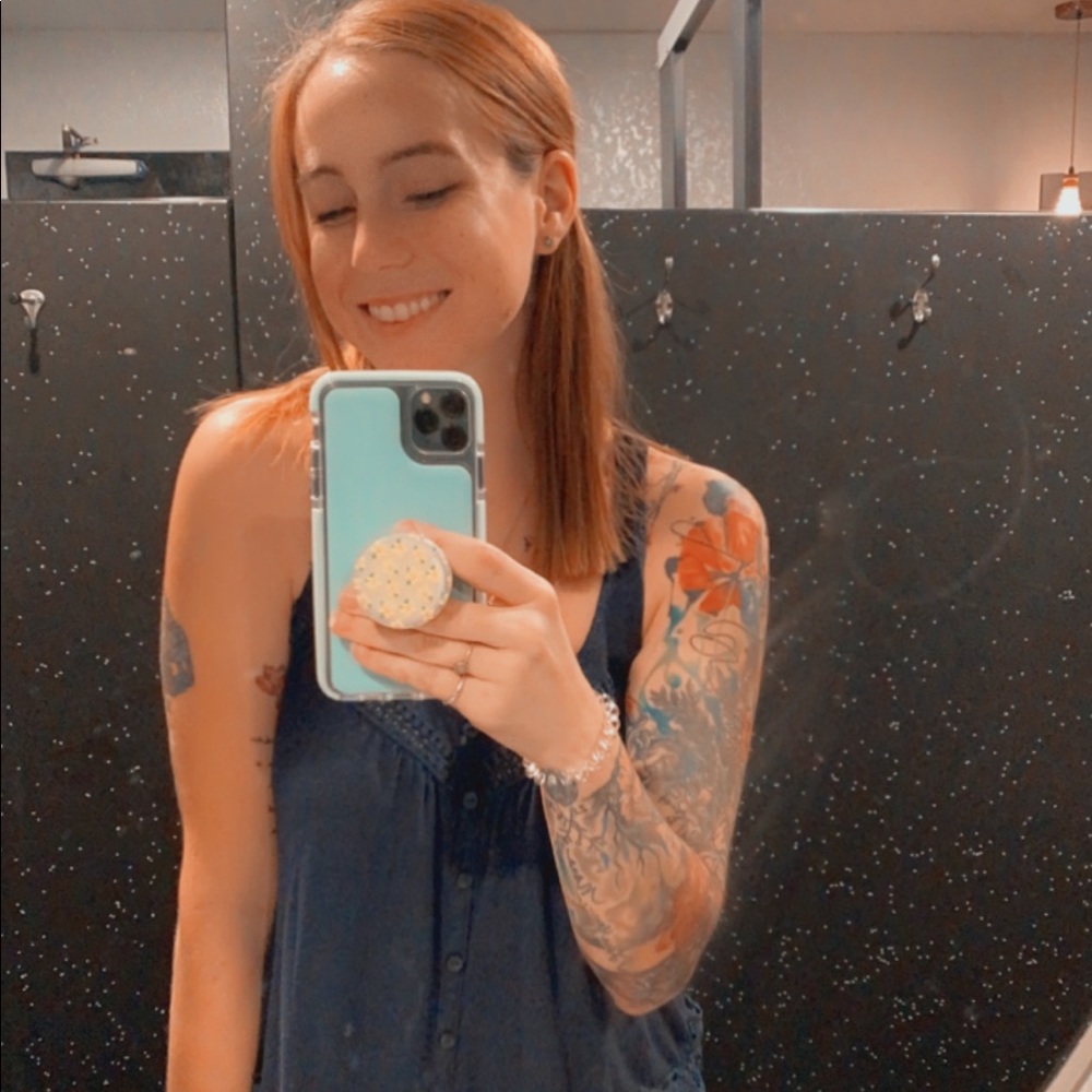 Meet your Posher, Amber